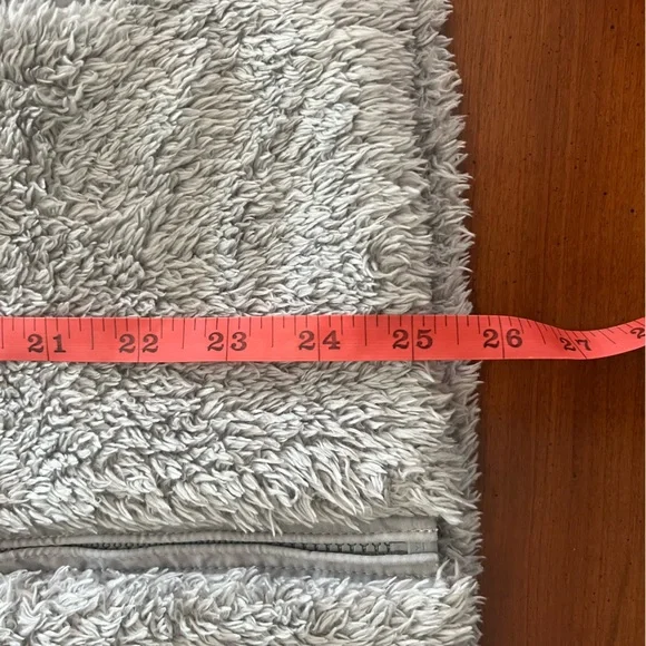 🌄 Patagonia Women’s Los Gatos Fleece Vest Drifter Grey Gray Size L Cozy Layering - Picture 11 of 13